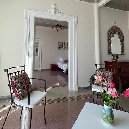 Domus Claudia San Giovanni Рим Екстериор снимка